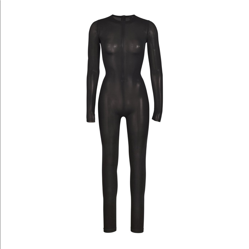 ♥️sold♥️Skims XL power mesh NWT catsuit sold out